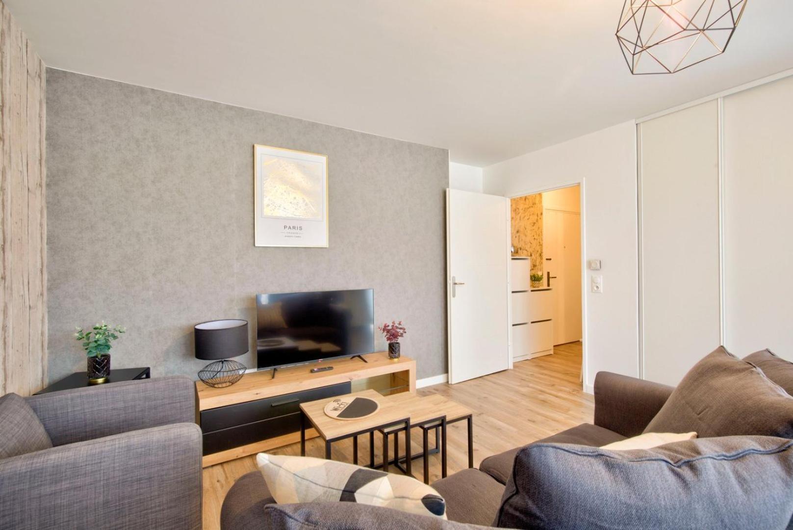 Le Perfectionniste - Spacieux Logement Terrasse Avec Parking Cachan Eksteriør bilde